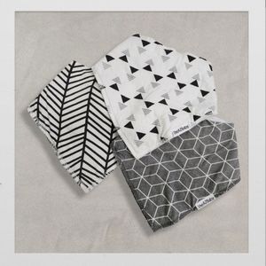 3 Pack Geometric Print Bibs